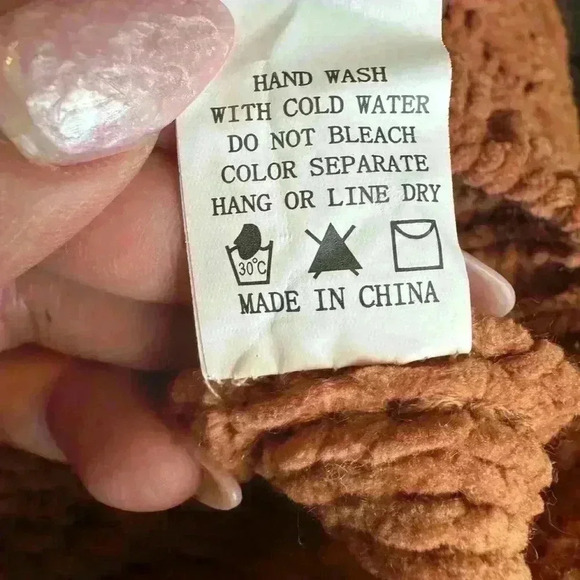 Altar D State Recycled Cotton Cable Crew Sweater. - Picture 11 of 11